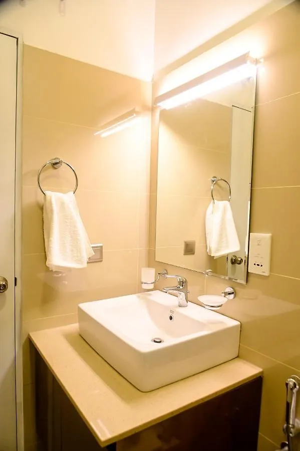 Ocean Breeze - Udaya Luxury Apartments Negombo Sri Lanka