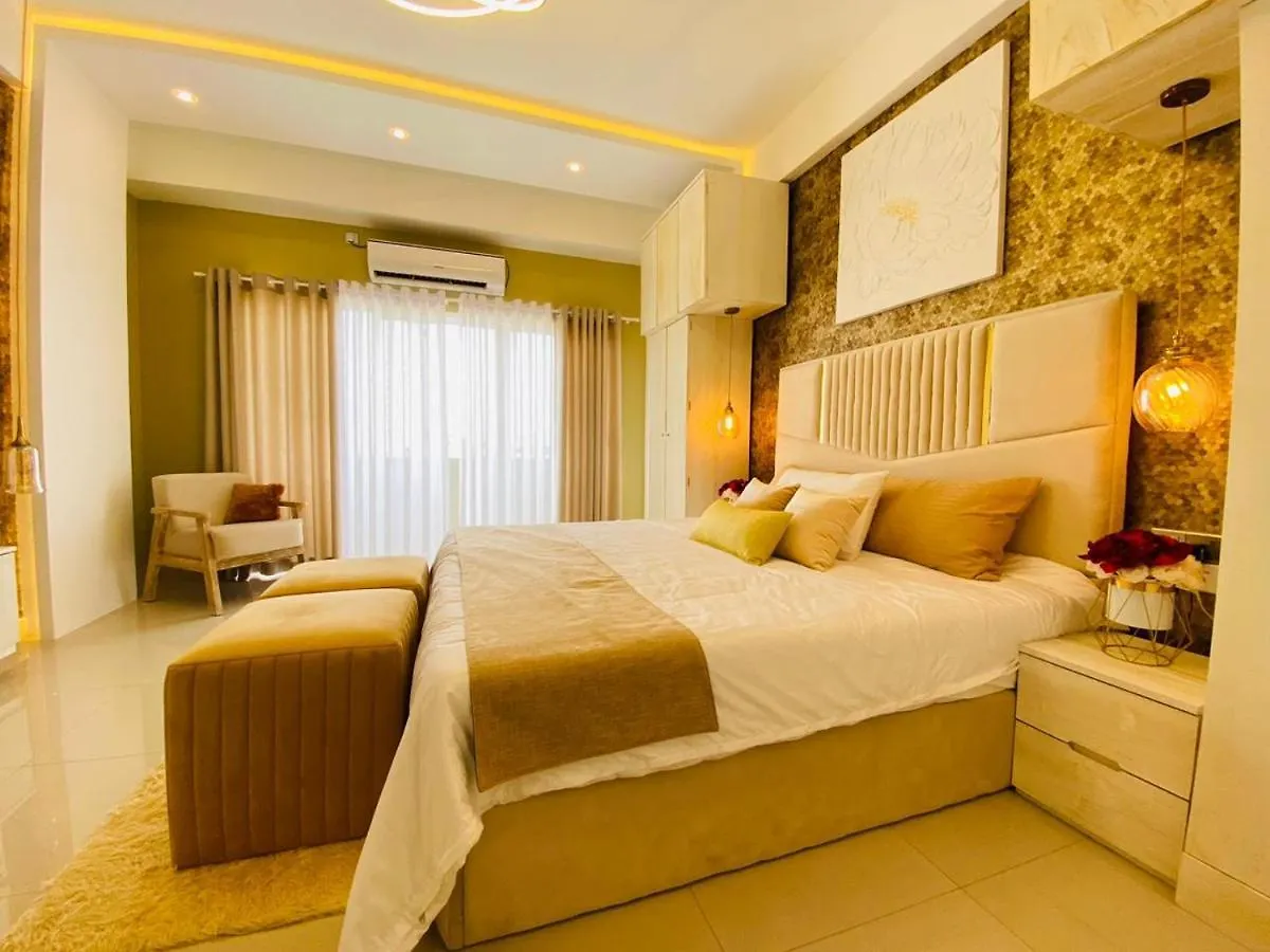 Ocean Breeze - Udaya Luxury Apartments Negombo